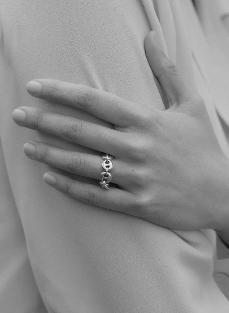 Sophie Buhai Small Circle Link Ring 3 Sophie Buhai Small Circle Link Ring