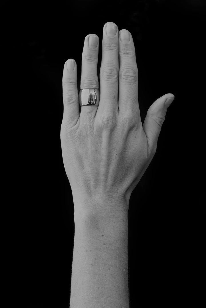 Sophie Buhai Fashion Jewellery Wide Cigar Band Ring 3 Sophie Buhai Fashion Jewellery Wide Cigar Band Ring