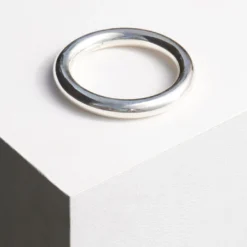 Sophie Buhai XL Circle Bangle Gift Guide