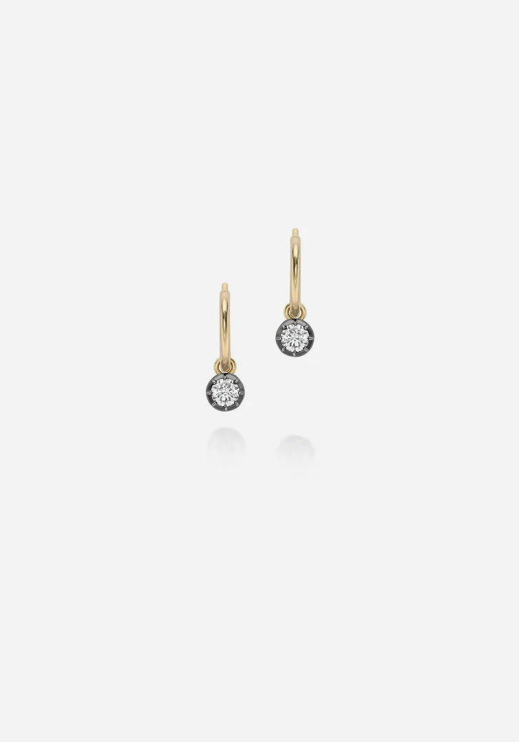 Jessica McCormack Signature Diamond Gypsets - Brilliant Cut Blackened Gold Fashion Jewellery 5 Jessica McCormack Signature Diamond Gypsets - Brilliant Cut Blackened Gold Fashion Jewellery