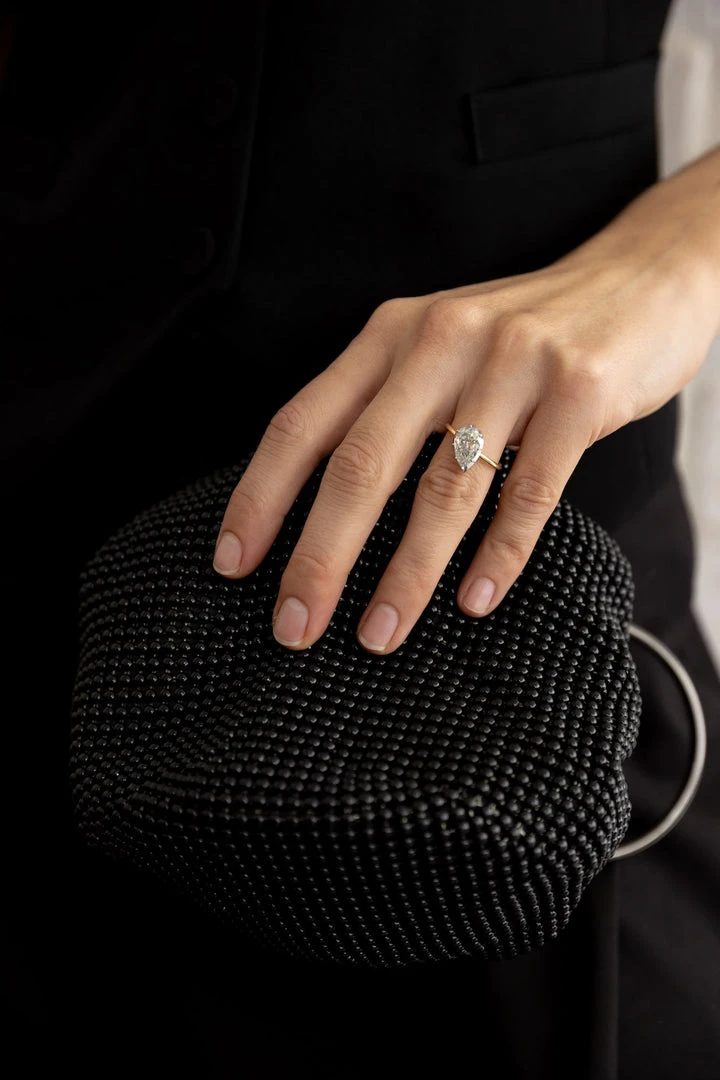 Jessica McCormack Fashion Jewellery Button Back Diamond Ring - Pear Tilted 3.07ct 3 Jessica McCormack Fashion Jewellery Button Back Diamond Ring - Pear Tilted 3.07ct