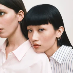 Jessica McCormack Signature Diamond Gypsets - Brilliant Cut Blackened Gold Fashion Jewellery 12 Jessica McCormack Signature Diamond Gypsets - Brilliant Cut Blackened Gold Fashion Jewellery