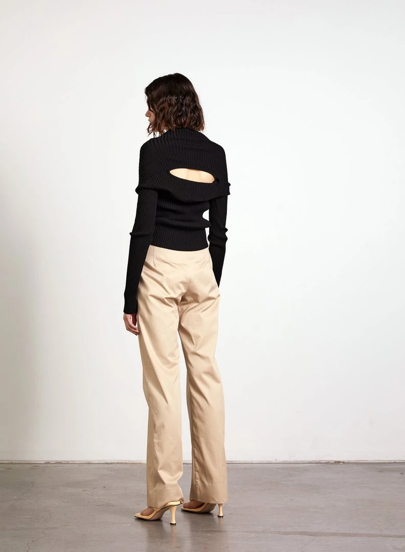 Wynn Hamlyn Clasp Ribbed Knit Top - Black Fashion Jewellery 7 Wynn Hamlyn Clasp Ribbed Knit Top - Black Fashion Jewellery