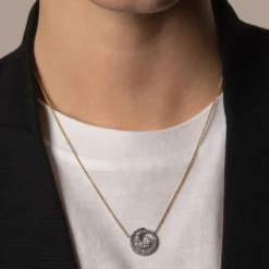 Jessica McCormack Tattoo Diamond Pendant Fashion Jewellery 7 Jessica McCormack Tattoo Diamond Pendant Fashion Jewellery