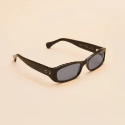 Port Tanger Leila - Black With Black Lens